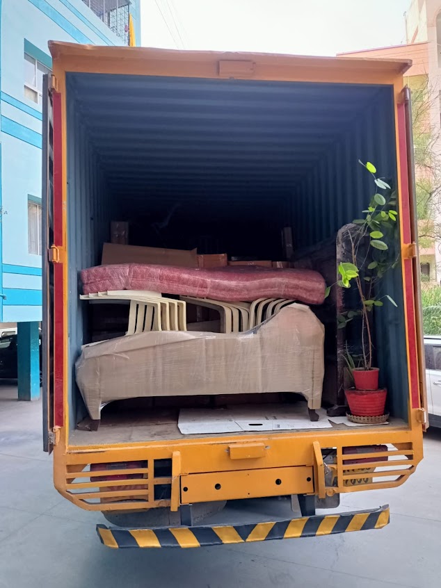 Dual Bubble-Cushion & Soft Wrap for Glass Items - Sri Laxmi Packers and Movers Mancherial